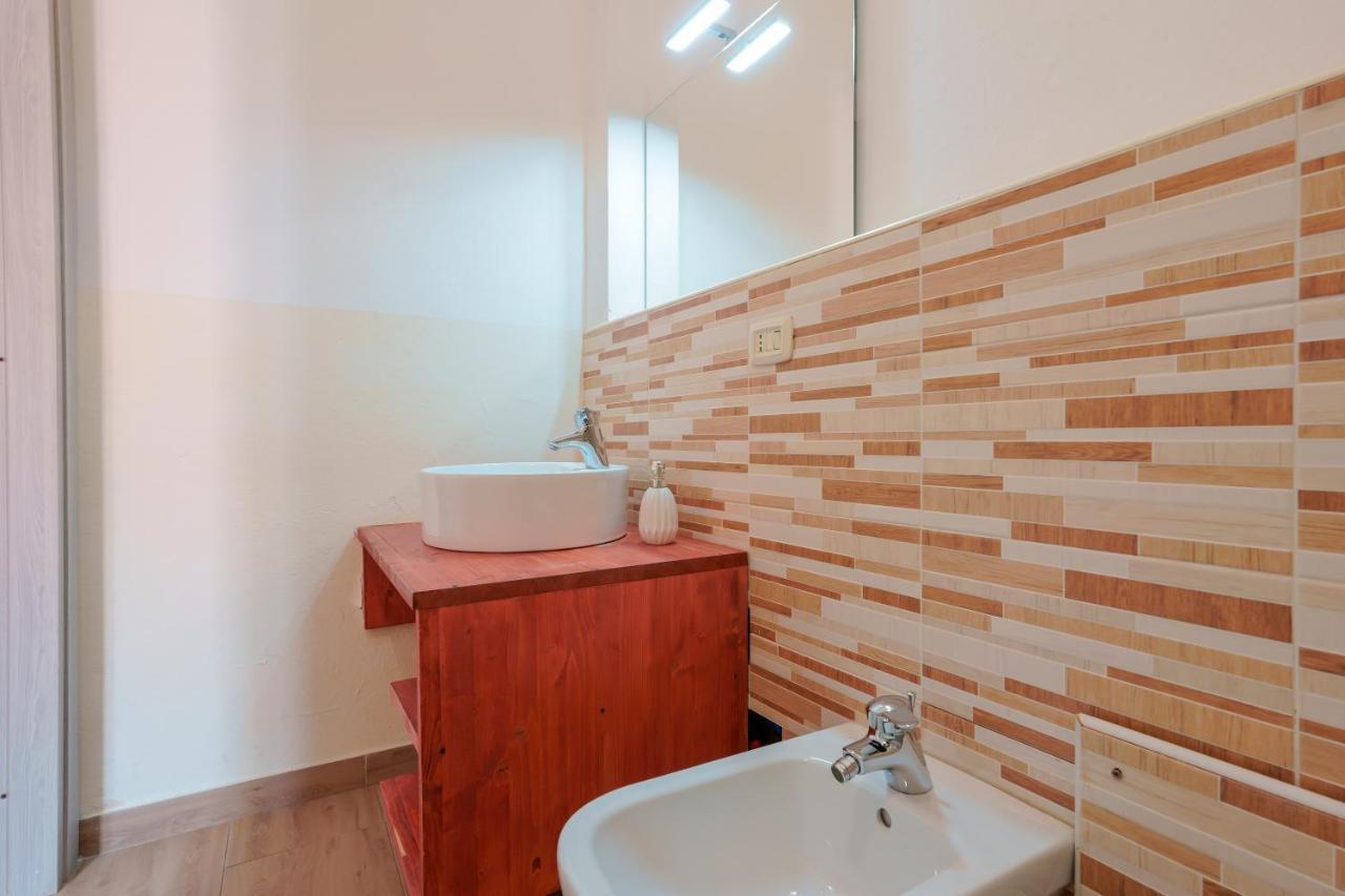 Bissenti Rooms Cagliari Esterno foto