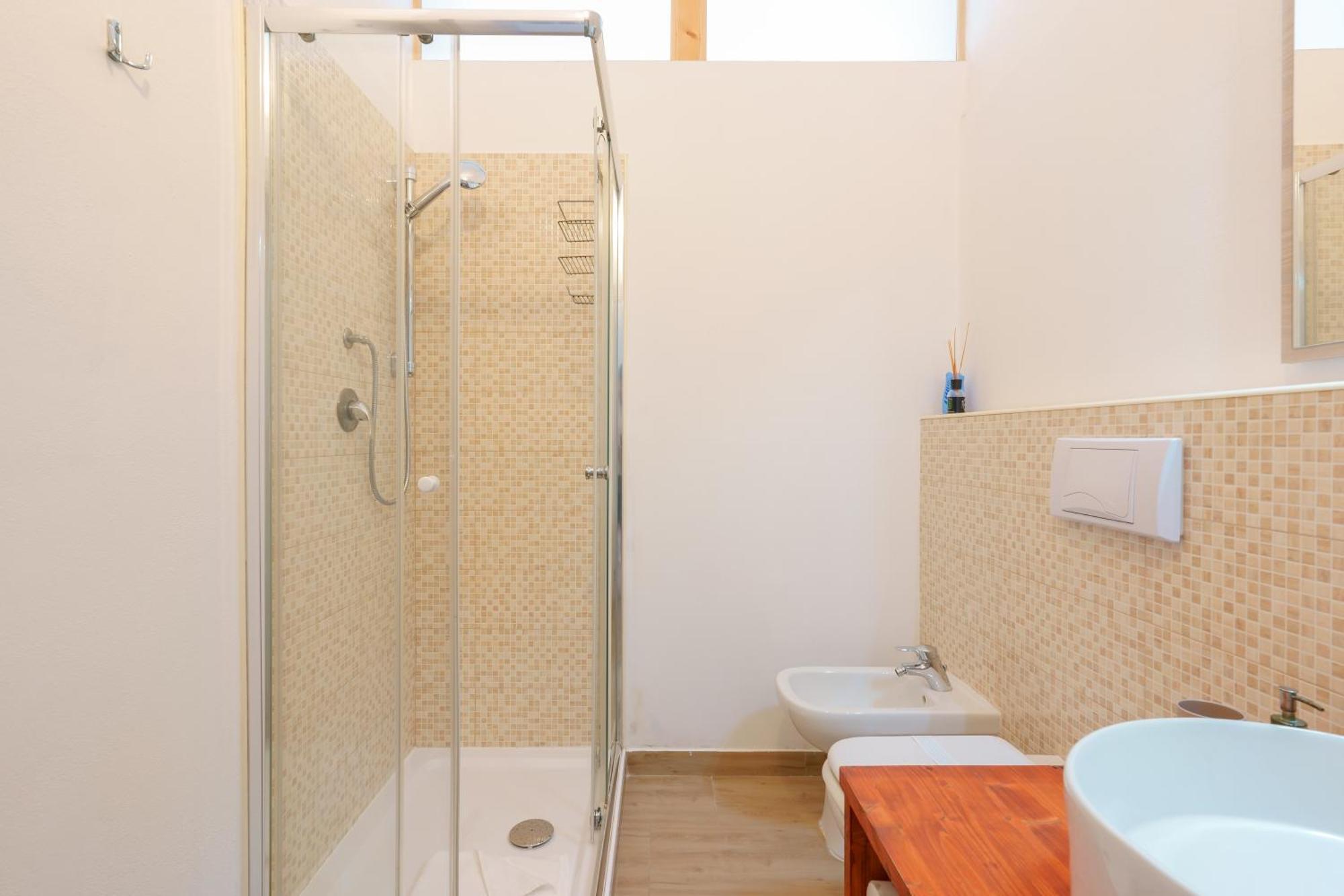 Bissenti Rooms Cagliari Esterno foto